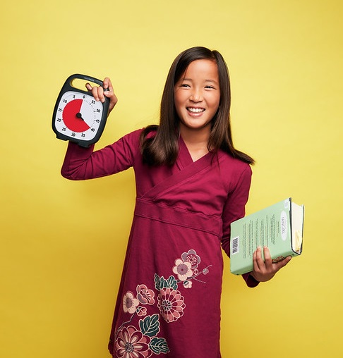 Time Timer Plus Pauze leerling meisje boek glimlach