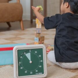 Visuele timers vs. verbale herinneringen: waarom ze een groot verschil maken bij overgangen